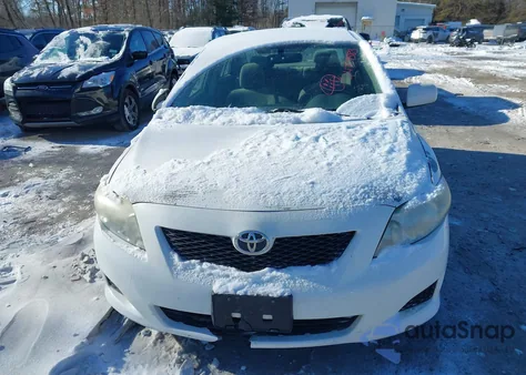 2009 Toyota Corolla Le z USA, uszkodzony, nr VIN JTDBL40E79J031921